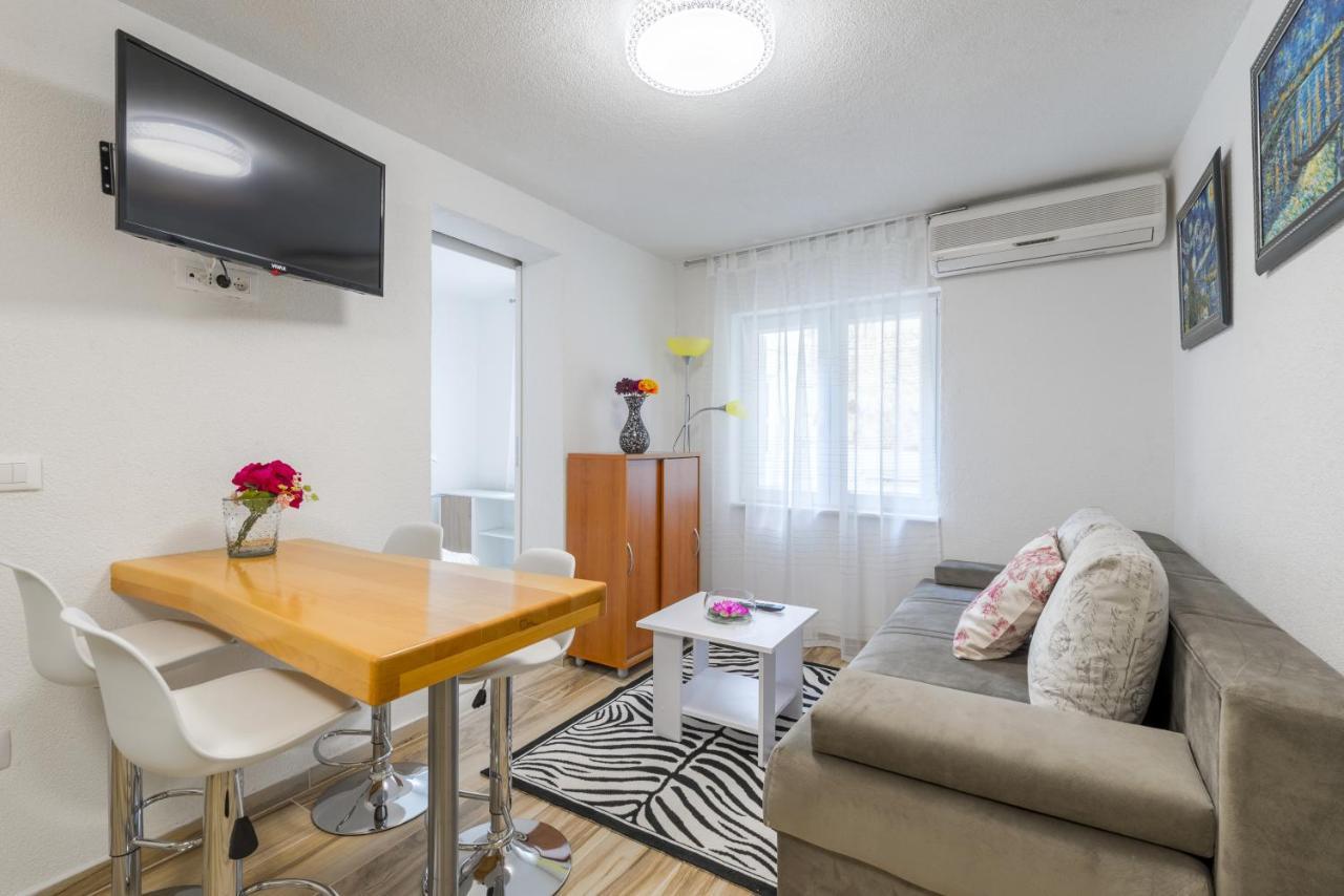 Apartments By The Sea Baska Voda, Makarska - 17570 Luaran gambar